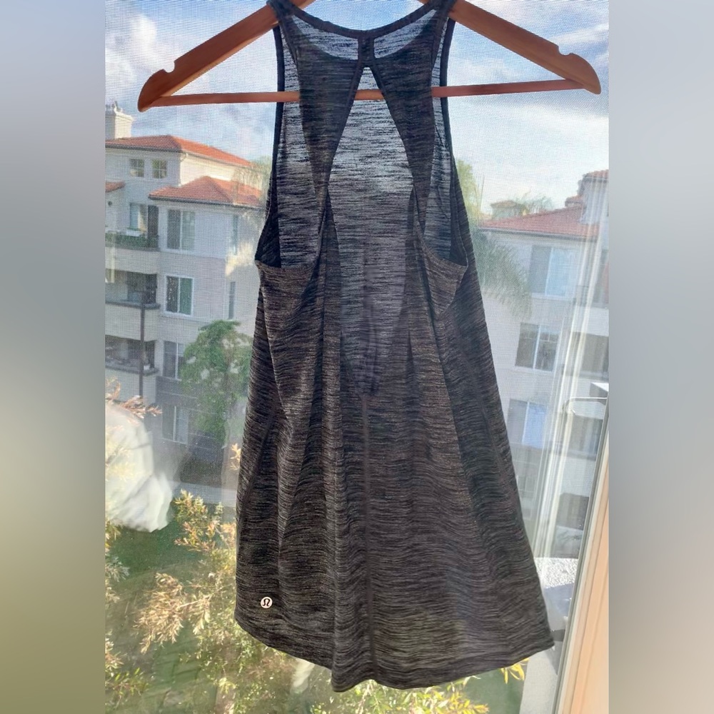 Lululemon Twist Gray Tank